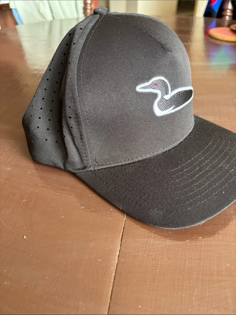 Black Men's Loon Lake Hat Waggle NWOT